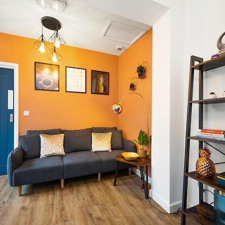 7 Bedroom House Ensuite Rooms, Fully Equipped Kitchen, Free Wifi, Tvs In All Rooms City Centre Close To A46 Inspire Homes Coventry Bagian luar foto