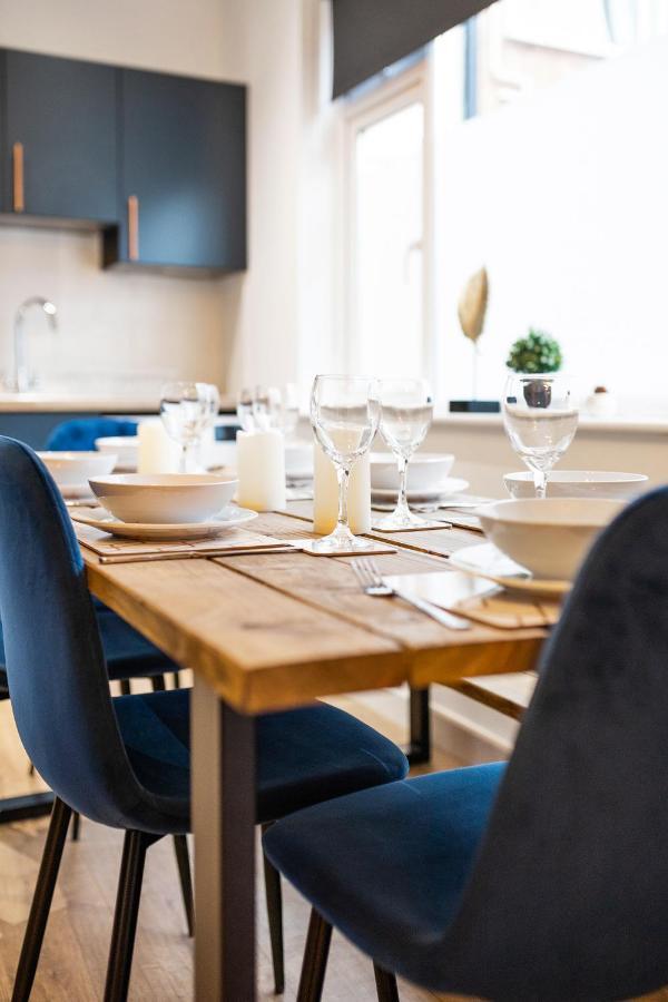 7 Bedroom House Ensuite Rooms, Fully Equipped Kitchen, Free Wifi, Tvs In All Rooms City Centre Close To A46 Inspire Homes Coventry Bagian luar foto
